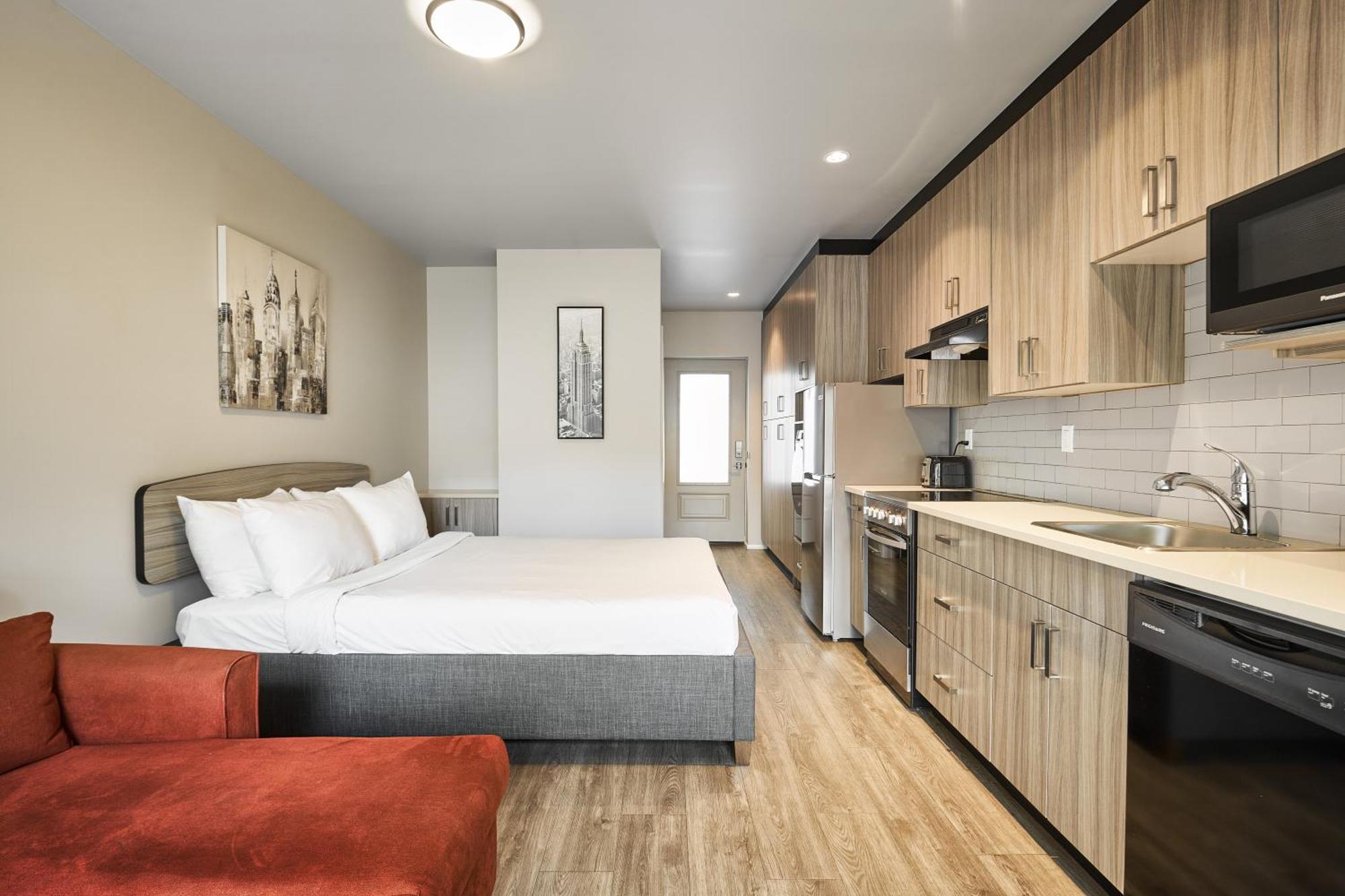 Solo Suites Лангфорд Екстериор снимка